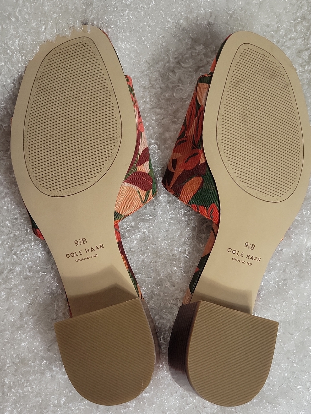 Cole Haan Grand 360 Calli Single Band Slide Sandal Leaf Print size 9 1/2 B - Picture 9 of 16